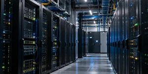 «Яндекс» перенес ключевые системы после атак на три ЦОДа