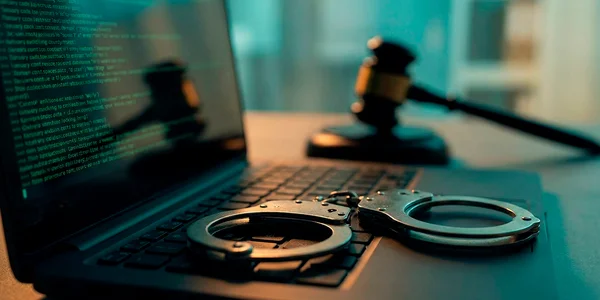 Бывший глава подразделения L3Harris получил 7 лет тюрьмы за продажу эксплойтов российскому брокеру