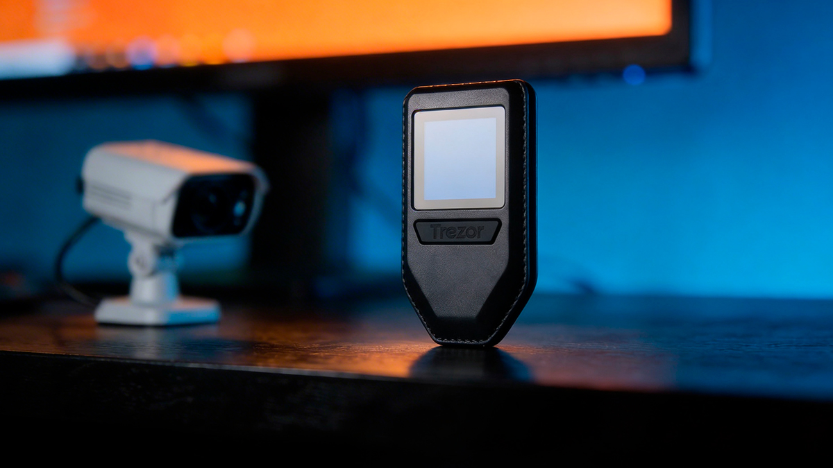 Wife allegedly used home CCTV to steal $172 million in Bitcoin from husband's Trezor